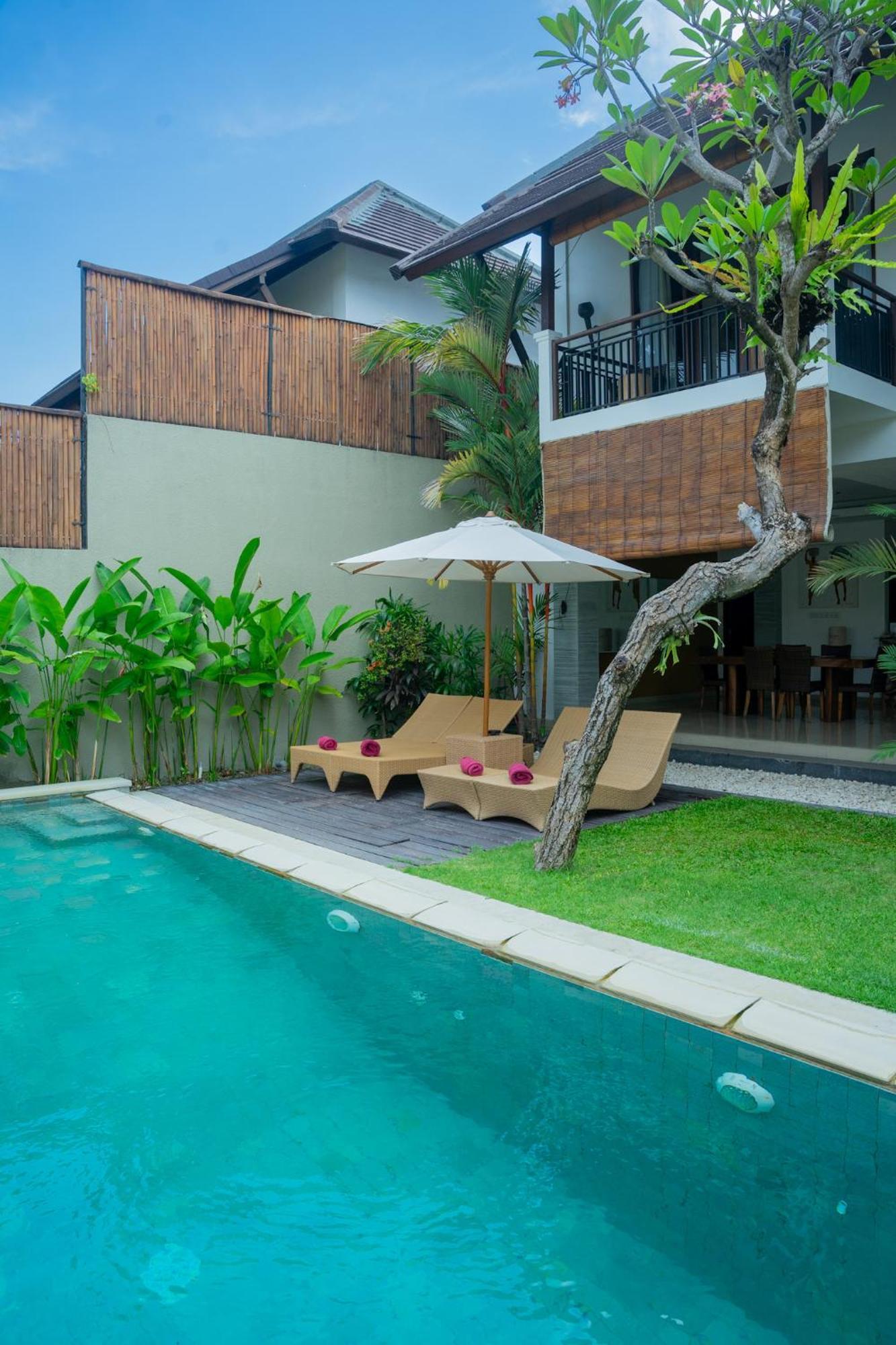 The Kumpi Villas Семиняк Екстериор снимка